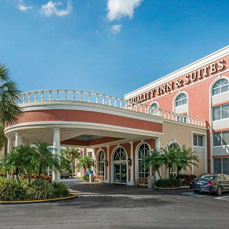 Quality Inn & Suites Near The Theme Parks Orlando Exterior foto