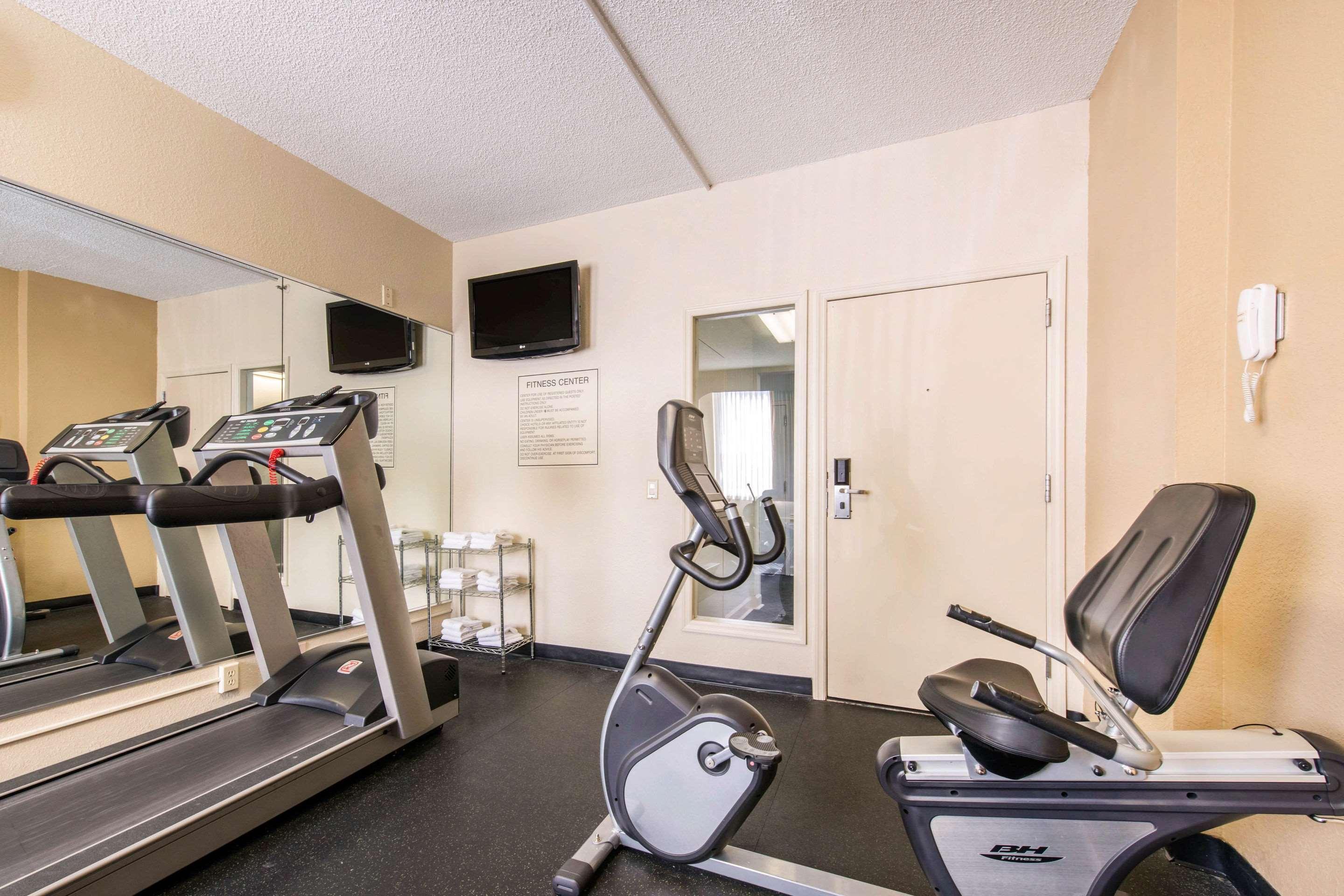 Quality Inn & Suites Near The Theme Parks Orlando Exterior foto