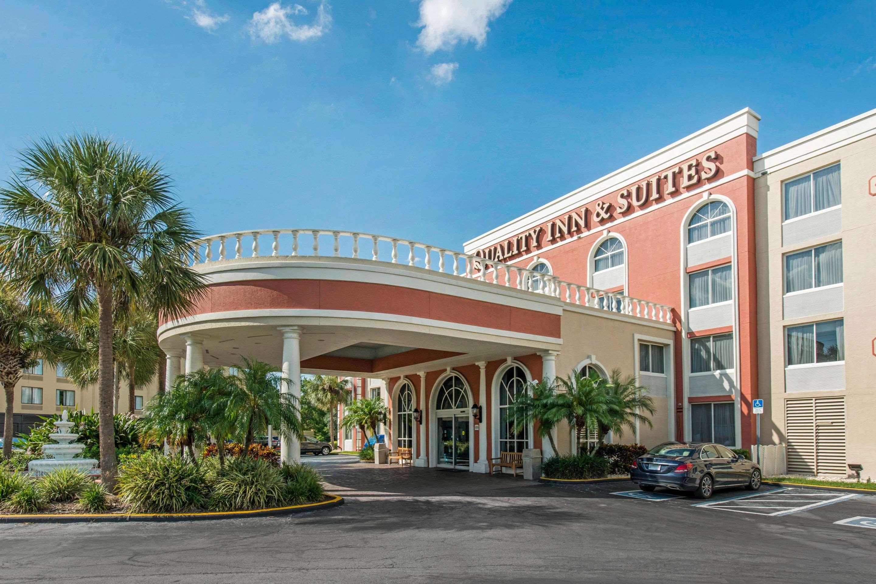 Quality Inn & Suites Near The Theme Parks Orlando Exterior foto
