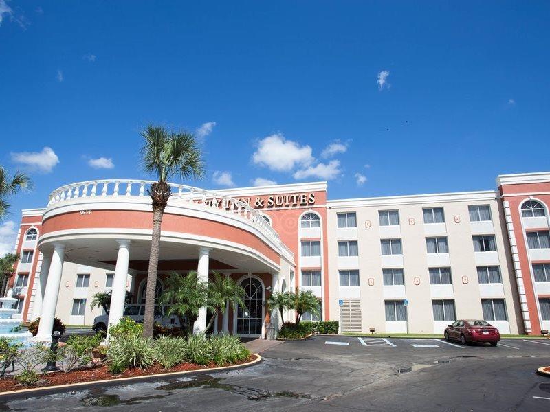 Quality Inn & Suites Near The Theme Parks Orlando Exterior foto